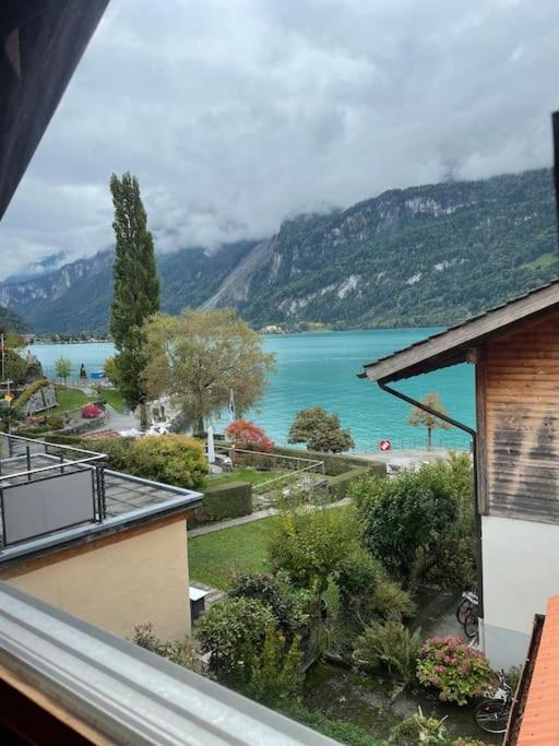 Chalet Lakeside Tiny House Brienz *